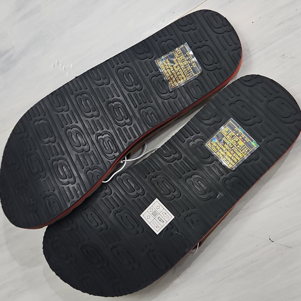 Men's Size 11 Tan Foam Sketchers Flip Flops NWT - Picture 5 of 7